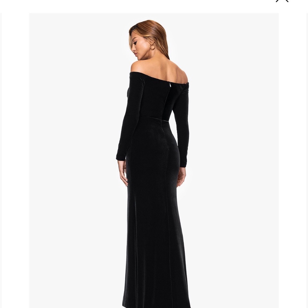 Off-Shoulder Black Velvet Evening Gown with Thigh Slit - Picture 3 of 4